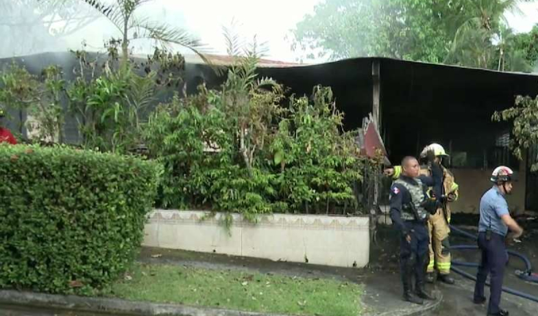 Muere adulto mayor y joven de 16 años en un incendio de una casa en Betania 