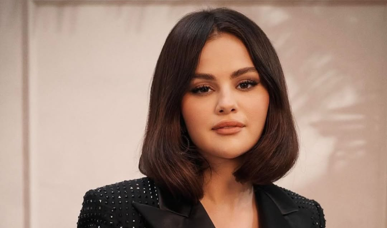 Político estadounidense pide la deportación de Selena Gomez y ella le responde 