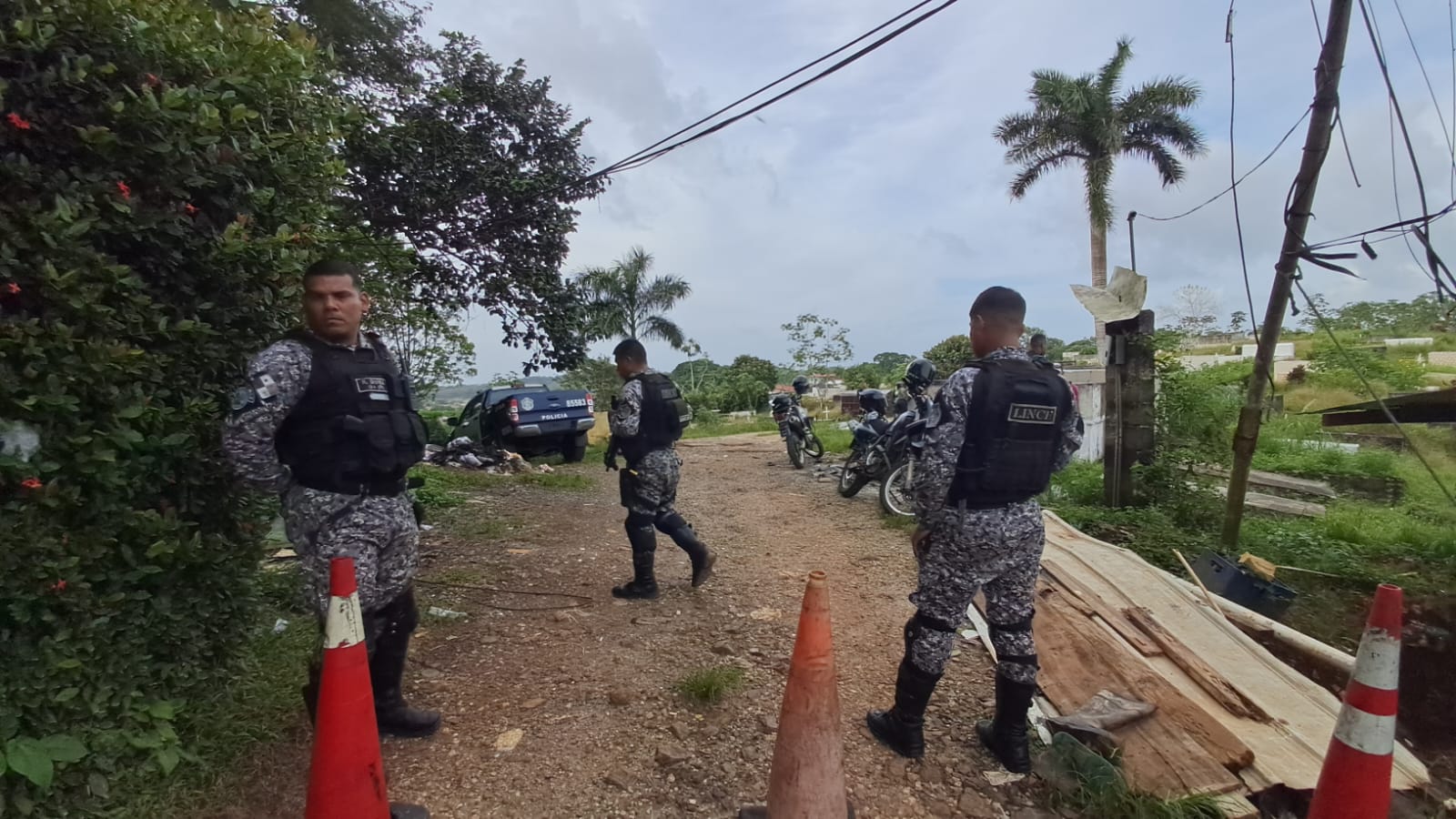 Lo mataron mientras realizaba un trabajo en el cementerio en Puerto Pilón 