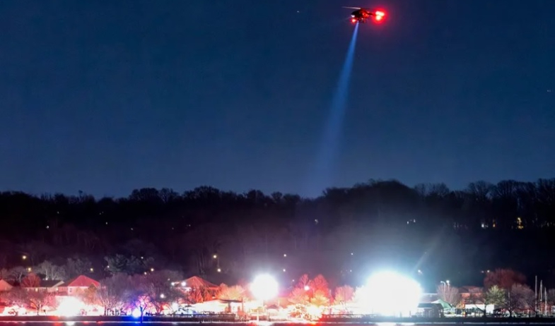 Descartan que haya supervivientes del accidente aéreo de Washington 