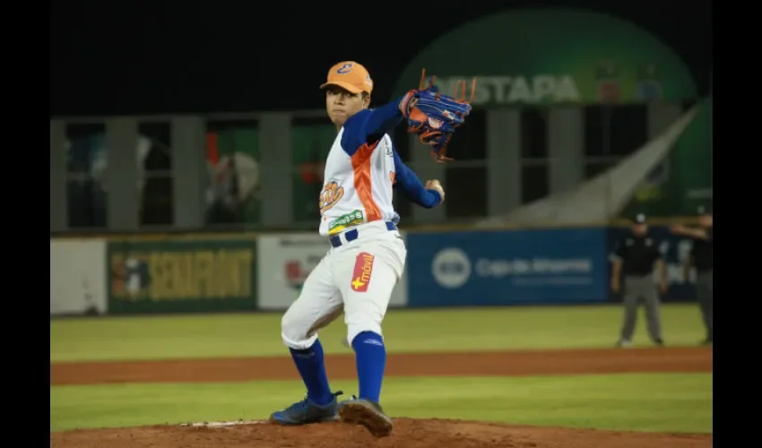 Los Potros del Este son los primeros finalistas del Campeonato Nacional de Béisbol Juvenil.