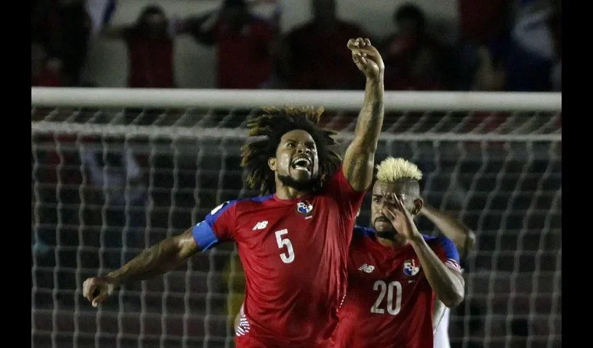 Román Torres le dio a Panamá la histórica clasificación al Mundial de Rusia 2018.