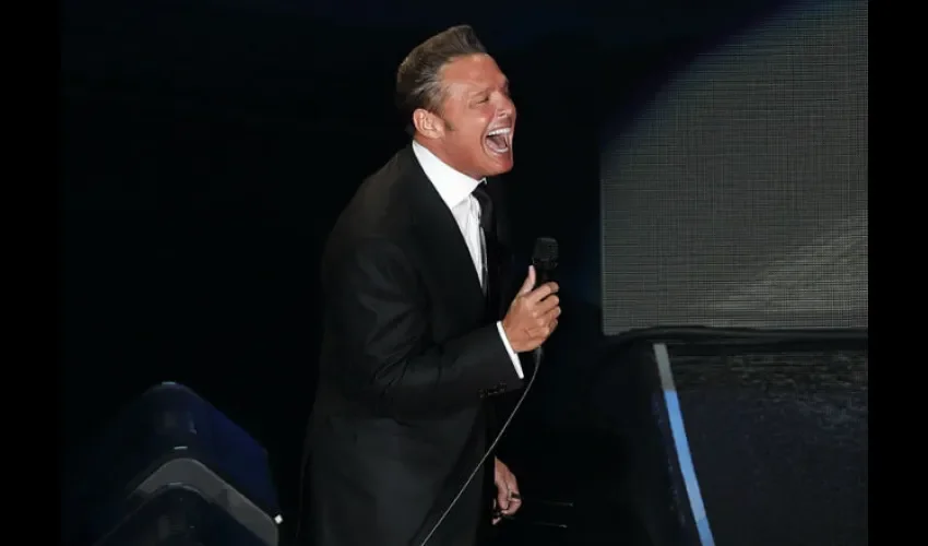 Luis Miguel. 