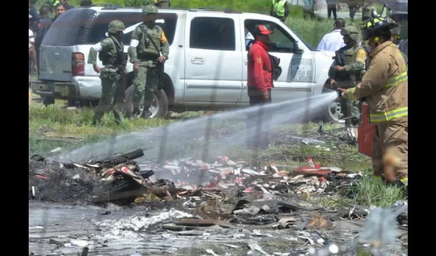 Familiares lloran a sus muertos y están preocupados por los heridos. 