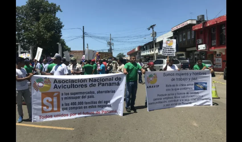 Protesta contra las importaciones. Foto: Víctor E. Rodríguez 