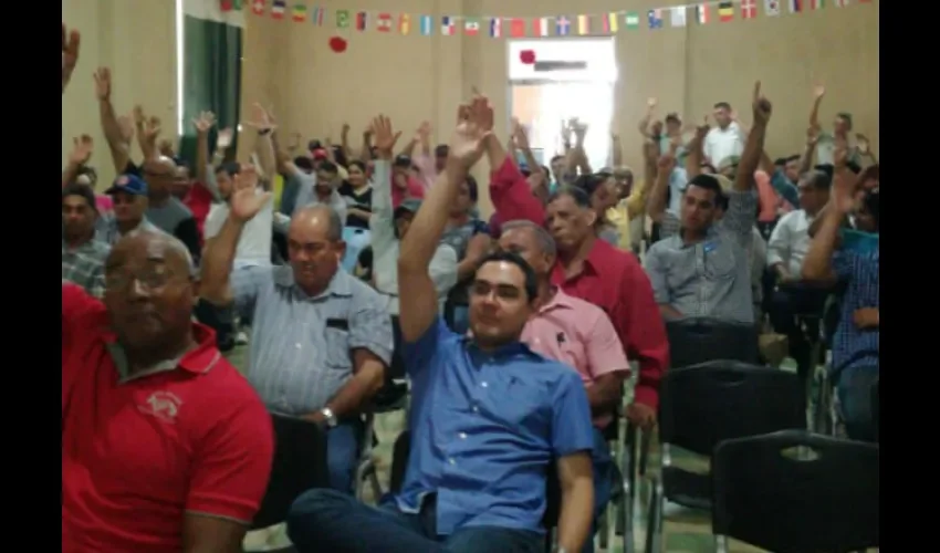 Médicos veterinarios se reunieron en el INA en Divisa. Foto: Cortesía