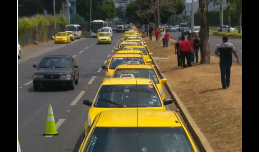 Buscan disminuir los índices de inseguridad en el transporte selectivo. Foto: Archivo