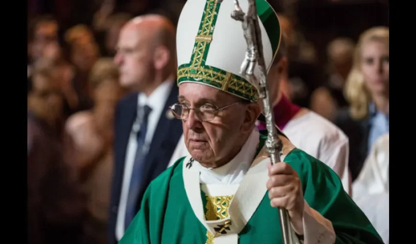 El papa Francisco ha dicho que aunque no lo ve, es fanático del fútbol. Foto: EFE