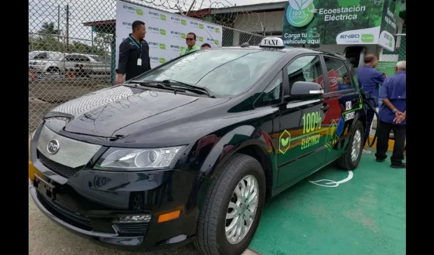 La movilidad con autos eléctricos reduce las emisiones contaminantes. Foto: Cortesia