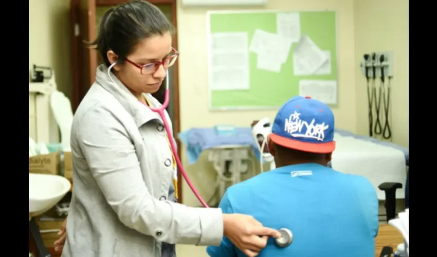 Foto ilustrativa de la atención médica. 