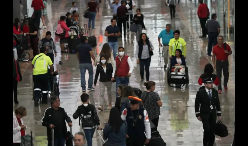 Foto ilustrativa de lo controles en los aeropuertos. 