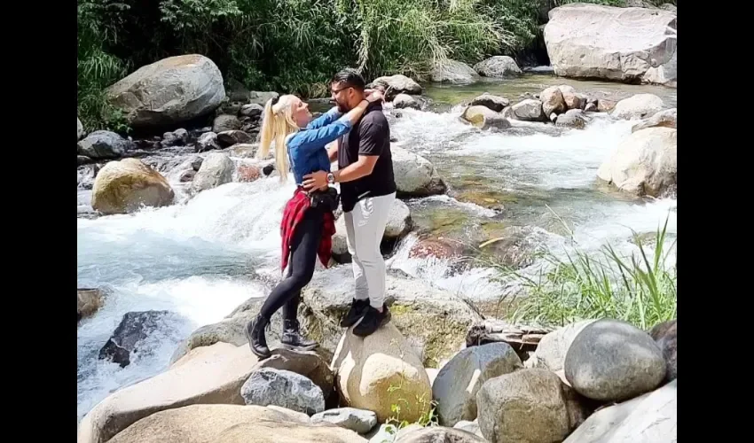 La pareja está enamorada.