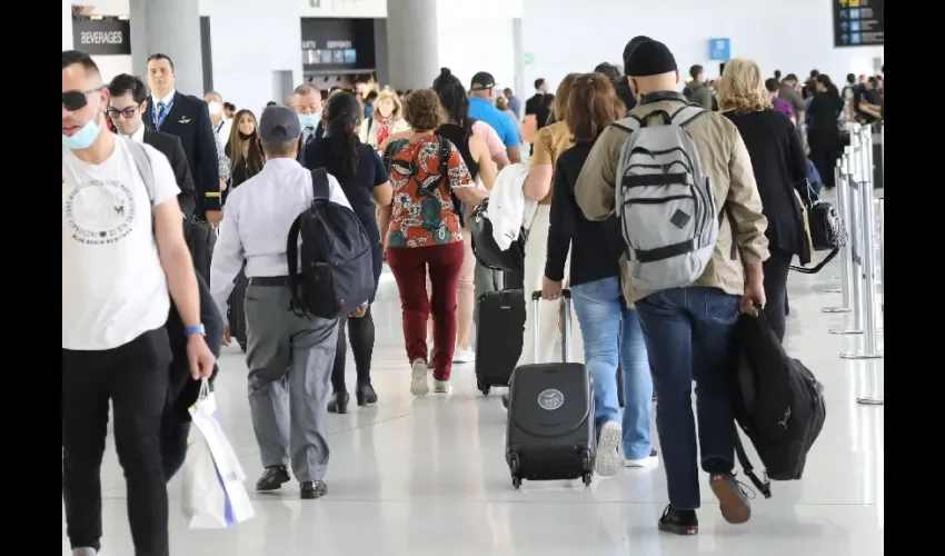 Vista de los pasajeros en la terminal.