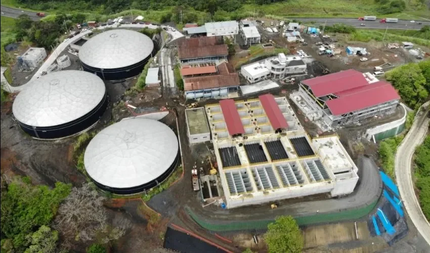 El sistema de agua es una prioridad en el área.