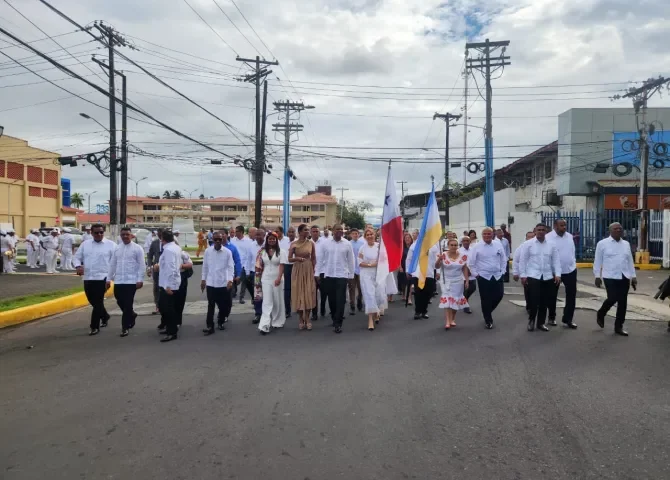   Presidente Mulino sí llegó a los actos protocolares en la provincia de Colón  