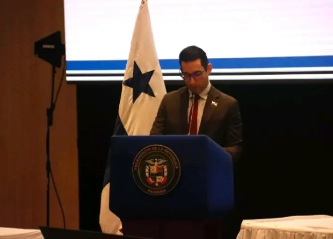  Viceministro Osorio rinde informe de resultados de comisión de Conadis 