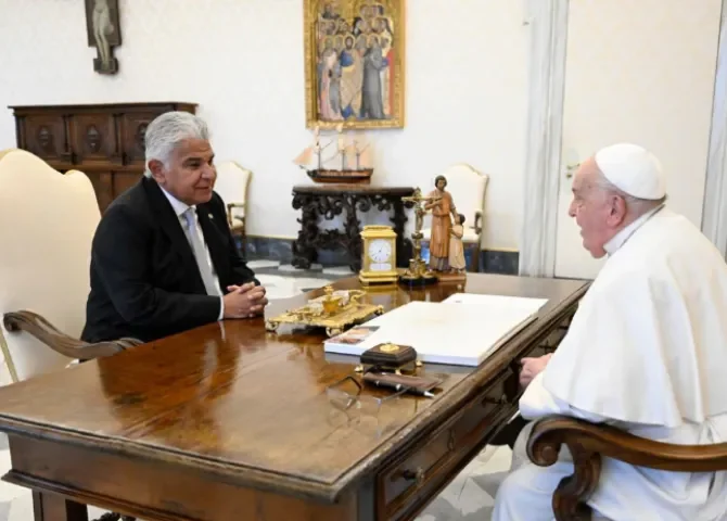  ¡Encuentro en el Vaticano! Papa Francisco respalda a Panamá y aborda temas regionales en reunión con Mulino 